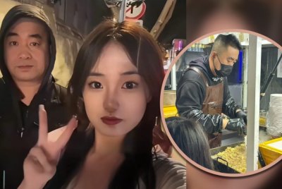 Li Bingdi bersama bapanya sanggup berhenti kerja demi membuka gerai berhampiran universiti. Foto Douyin