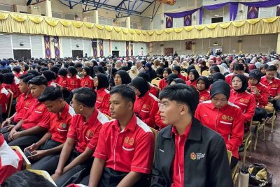 Peserta yang menyertai Program Town Hall Discussion Ketua Polis Kelantan di Machang.