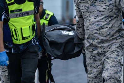 Operasi mencari dan menyelamat mangsa bot karam di perairan sempadan Malaysia-Thailand disambung esok. - Foto fail Bernama