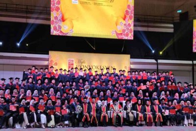 Seramai 350 graduan menerima diploma dan sijil dalam pelbagai bidang kulinari dan hospitaliti.