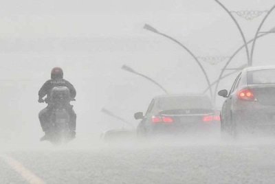 Monsun Timur Laut dijangka berterusan hingga Mac dengan hujan lebat melanda Kelantan, Terengganu dan Pahang - Gambar hiasan