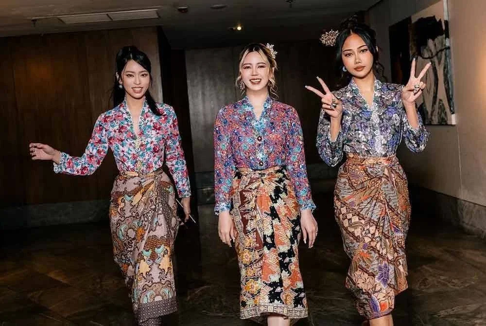 Universal Music Malaysia menurunkan video muzik kumpulan Dolla daripada semua platform digital sebagai langkah tanggungjawab dan usaha menjaga keharmonian dalam kalangan masyarakat.