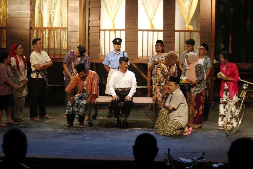 Pementasan berprestij anjurkan MOTAC melalui JKKN Perak dan PESKAP dengan kerjasama kerajaan negeri serta Yayasan Hasanah.