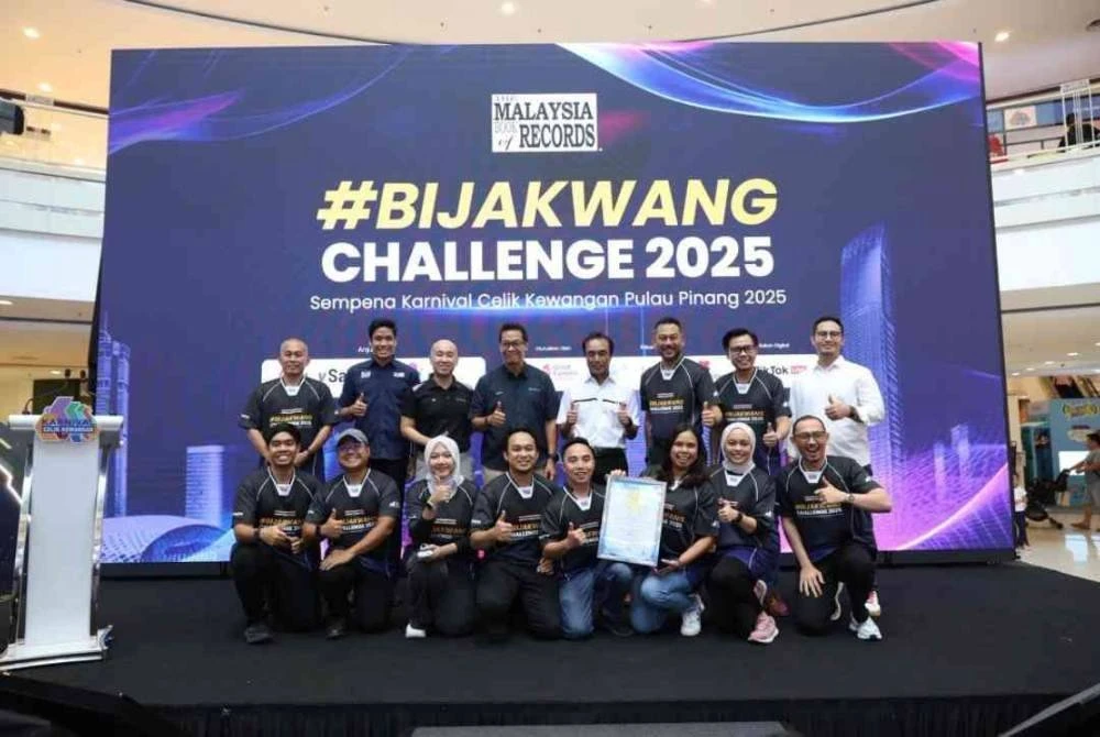 BijakWang Challenge 2025, inisiatif literasi kewangan anjuran mySalam menerima pengiktirafan Malaysia Book of Records bagi kategori 'Cabaran Kuiz Literasi Kewangan Terbesar'.