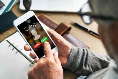 Kebanyakan panggilan senyap datang daripada scammer yang sedang mengumpul data dan mengenal pasti mangsa berpotensi. Gambar hiasan