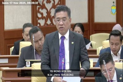 Hon Wai menjawab soalan lisan ketika Mesyuarat Kedua Penggal Ketiga Dewan Undangan Negeri Pulau Pinang ke-15 pada Isnin.