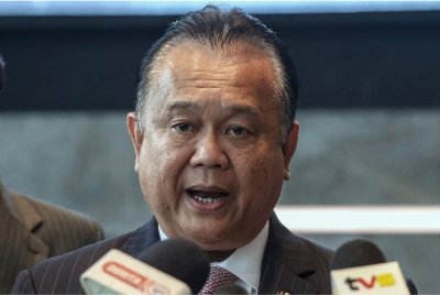 Alexander bercakap pada sidang media semasa Majlis LAM Townhall 2.0 di Pusat Pameran dan Perdagangan Antarabangsa Malaysia (MITEC) pada Selasa. - Foto: Bernama
