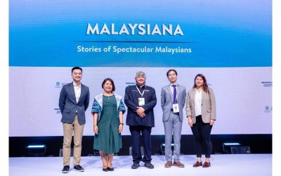Dari kanan: Annice Lyn, Teng Jian, Jafry Malin dan Louisa Shobhini menjadi panel sesi Malaysiana: Stories of Spectacular Malaysians di KMF 2025 yang diadakan di Kuala Lumpur, baru- baru ini.