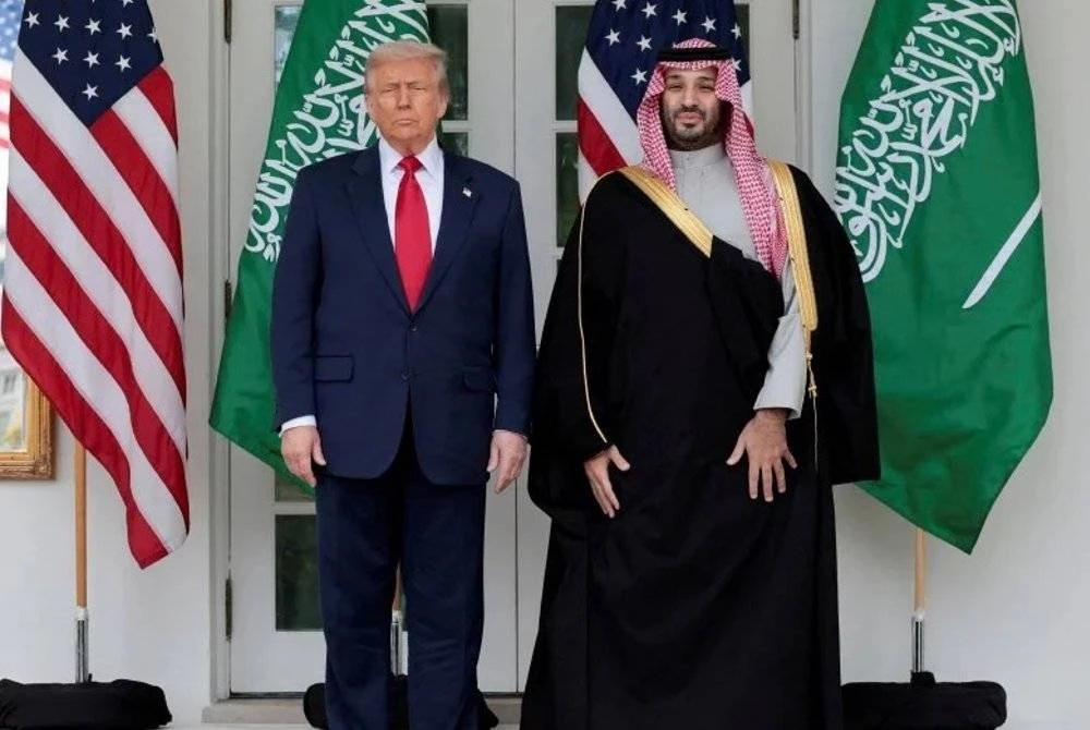 Mohammed bin Salman (kanan) bersama Trump di Rumah Putih di Washington D.C. AS baru-baru ini. FOTO/ Reuters.