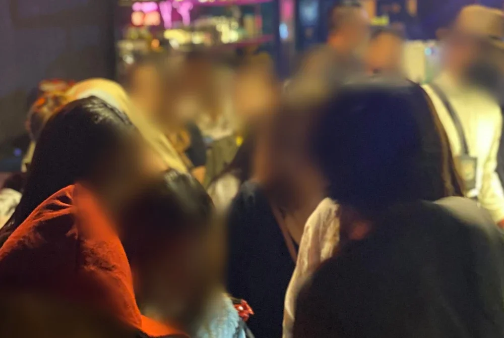 Kesemua tangkapan berusia lingkungan 30 hingga 40-an dibawa ke Depot Imigresen Kuala Lumpur untuk siasatan.