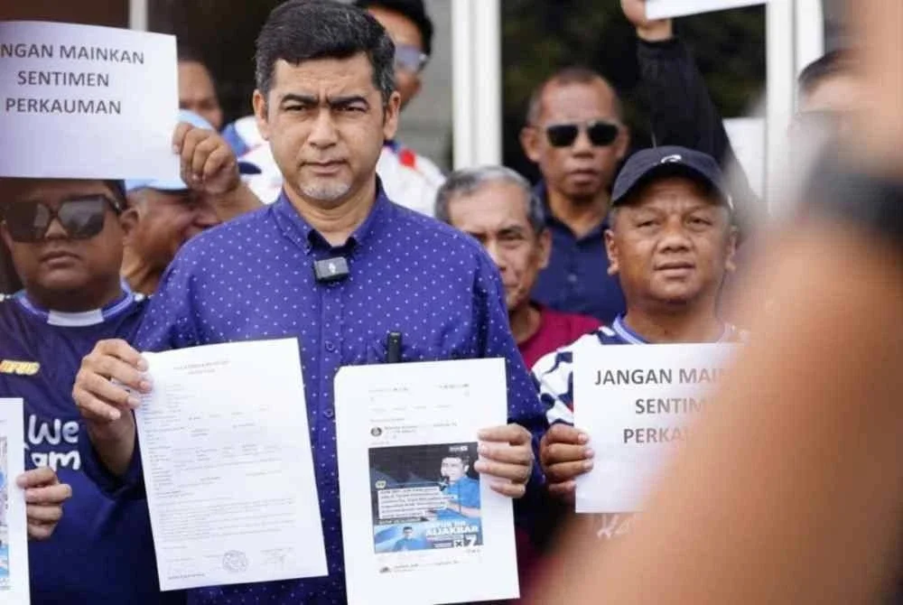 Aliakbar membuat laporan polis susulan hantaran yang mengaitkannya menerusi hantaran di Facebook.