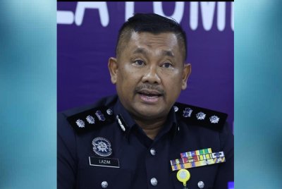 Mohamad Lazim berkata, pelajar Tingkatan 5 itu direman selepas mencederakan bapanya kerana berang ditegur tak ke sekolah. 