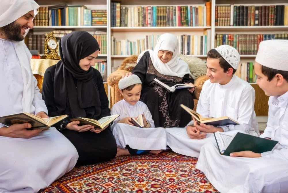 PENEKANAN ilmu agama, nilai dan moral mesti diperkasakan kerana ia merupakan asas sebenar pembentukan insan berakhlak. Foto Canva