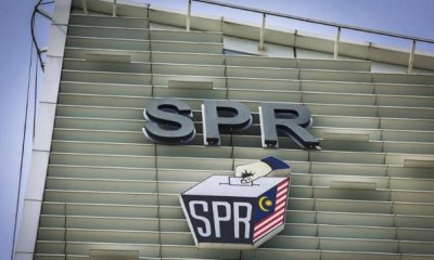  Suruhanjaya Pilihan Raya (SPR). 