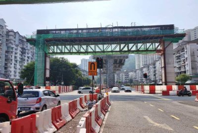 Projek Pakej 2: Jalan Pintasan dari Lebuhraya Tun Dr Lim Chong Eu ke Ayer Itam dijangka siap pada tahun 2027.