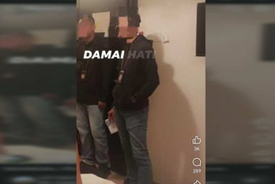  Seorang lelaki yang masih berstatus suami orang dan mendakwa dalam proses perceraian dicekup berkhalwat dengan seorang wanita bujang.