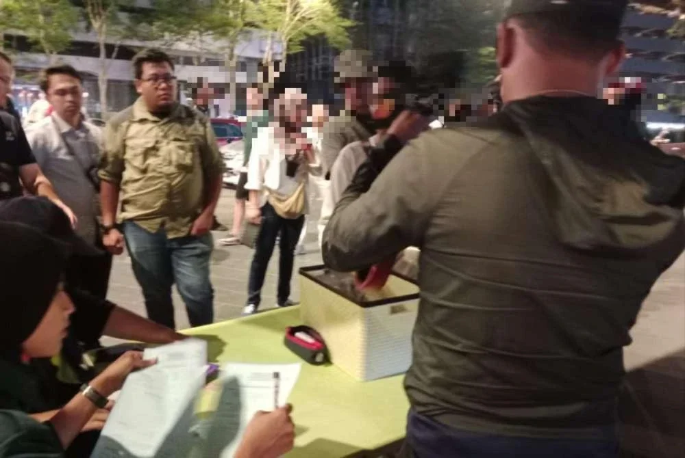 Pelbagai helah dan taktik digunakan untuk mengelak dikenakan tindakan oleh pihak DBKL.