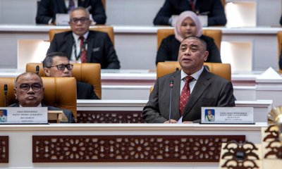 Menteri Besar Perak, Datuk Seri Saarani Mohamad membentangkan Belanjawan Perak 2026 pada Persidangan Dewan Undangan Negeri Perak di Bangunan Perak Darul Ridzuan, hari ini. Foto Bernama 