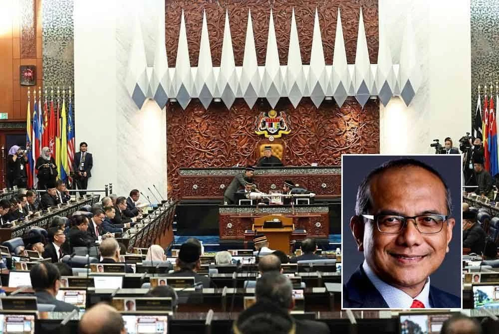 Malaysia tidak boleh lagi menangguhkan pelaksanaan RUU Pendanaan Politik. Gambar kecil: Nordin