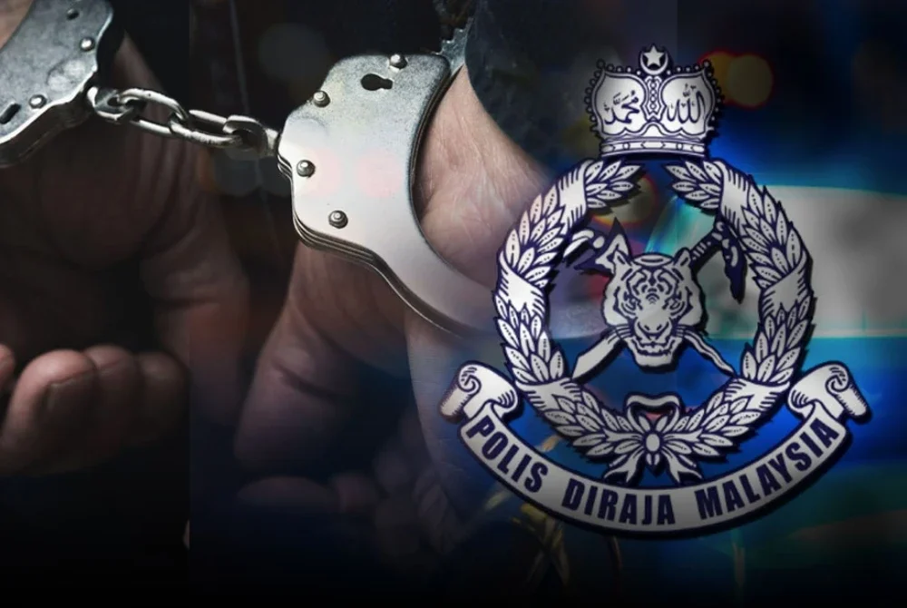 Dua lelaki menggunakan gelaran Datuk palsu ditahan polis pada Selasa. Gambar hiasan
