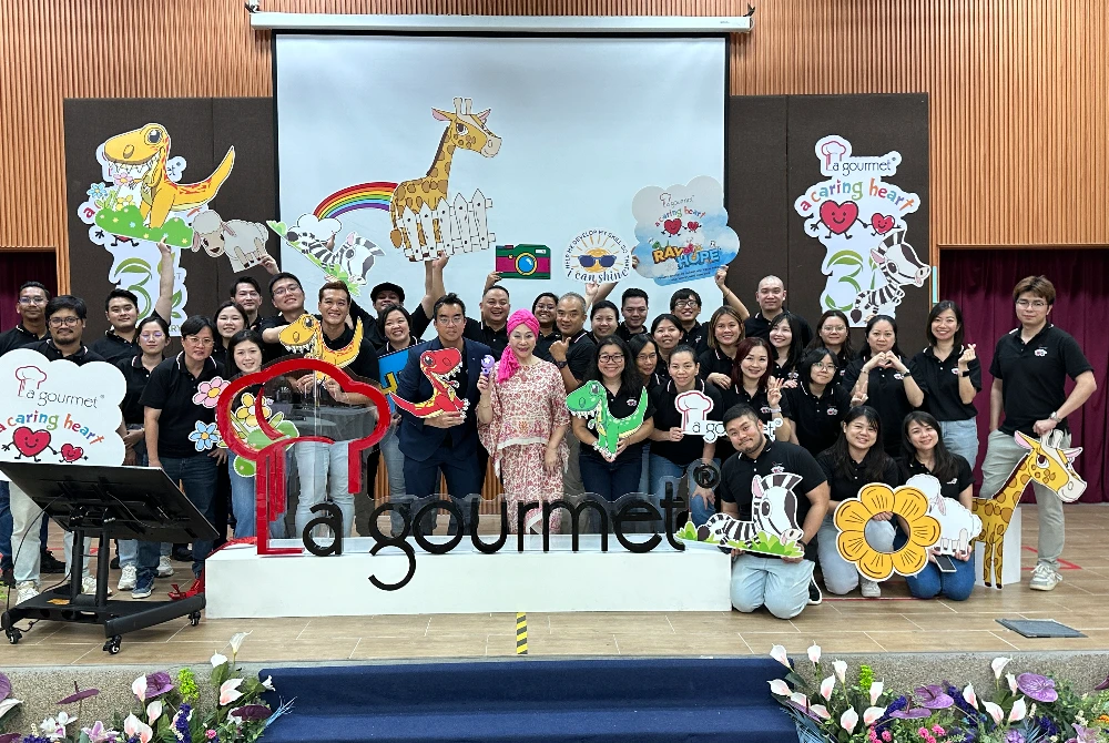 Suasana majlis sambutan ulang tahun ke-31 La gourmet yang berlangsung meriah dengan kehadiran rakan kerjasama dan tetamu jemputan.