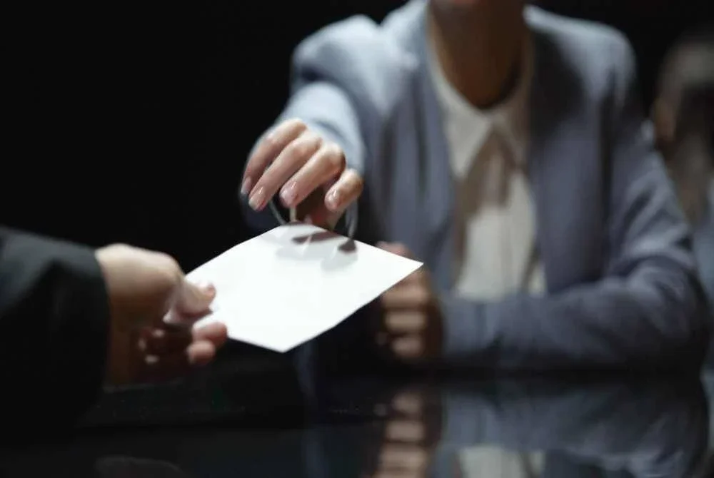 Isu surat sokongan itu dikatakan bermula di media sosial.