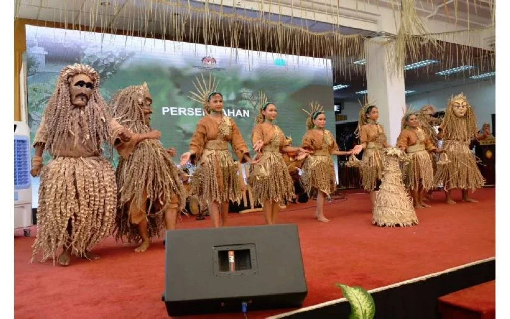 Program Citra Nusa@Muzium ASEAN Natives and Indigenous Festival 2025 menghimpunkan komuniti orang asal dan peribumi dari Malaysia serta negara ASEAN dalam usaha memperkasa warisan budaya serantau.