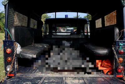 Anggota polis yang hilang selepas dipercayai dihanyutkan arus deras di Klinik Desa Giching di sini pada Jumaat lepas ditemukan lemas pagi Ahad. Foto Bernama