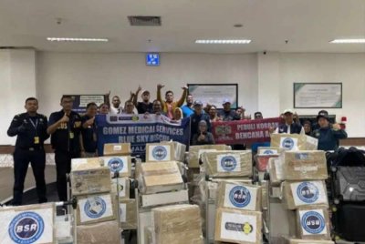 Bantuan selamat mendarat pada Sabtu malam.- Foto: Agensi