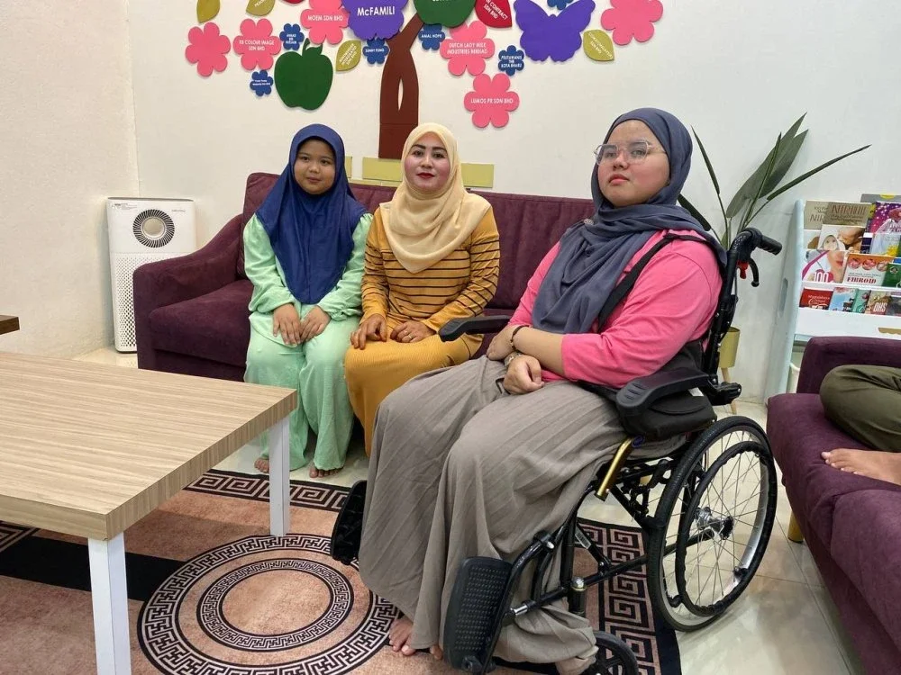 Penghuni menikmati kemudahan yang ada di Rumah Ronald McDonald, HPUSM, Kubang Kerian, Kelantan.