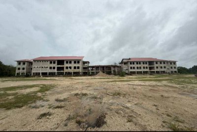 Pembinaan Kompleks Masjid Tahfiz Al-Ayubi yang dibina di Pasir Mas.
