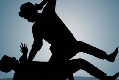 Seorang penyelaras bantuan banjir di Kalimantan Selatan cedera selepas diserang seorang penduduk yang berang kerana tidak menerima bantuan. Gambar hiasan