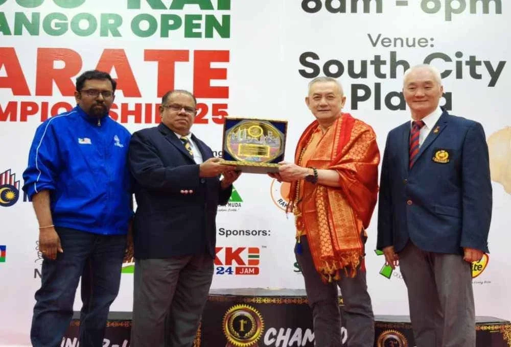 Penganjuran Kejohanan Terbuka Karate ke-14 KK Gojukai Selangor 2025 paling meriah setakat ini.