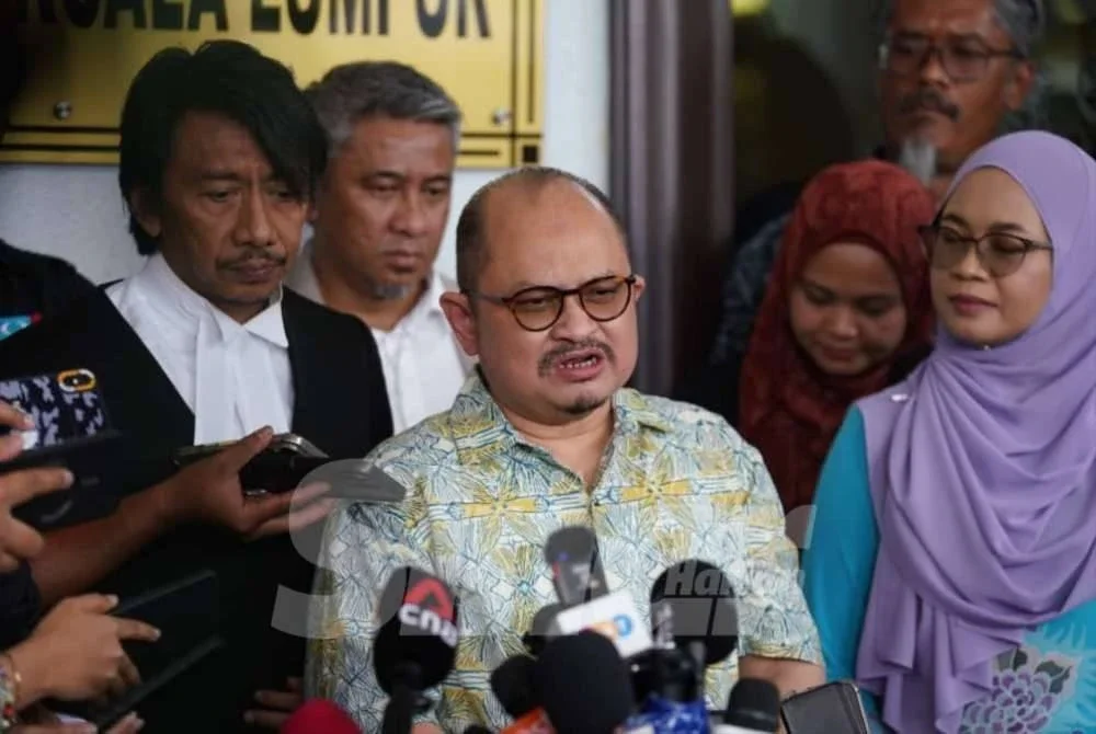 Shamsul Iskandar ketika ditemui media selepas prosiding kes dihadapinya di Mahkamah Sesyen di sini pada Khamis.