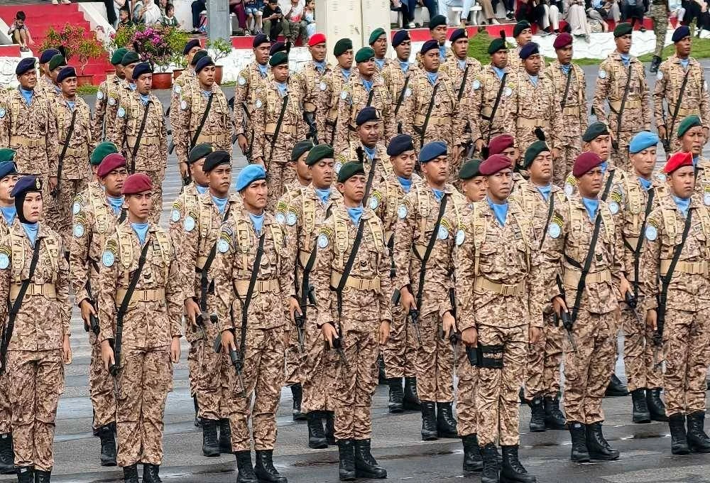 Pembubaran Pasukan MALBATT 850-12 di PUSASDA.