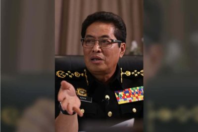 Dalam usaha memperkasa integriti masyarakat, kata Azam, dasar merupakan elemen penting dalam hal ini.