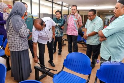 Razali mengadakan lawatan kerja ke HTAA susulan aduan yang tular di media sosial. Foto: Pahang Media 