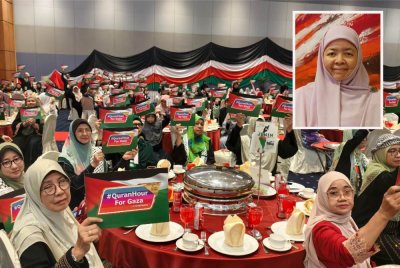 Peserta yang hadir program 'Seed Of Hope In Gaza, Charity Hi-Tea dan #Quranhour For Gaza. (Gambar kecil) Mastura 