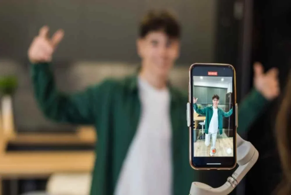 Pada masa ini pun, sudah banyak kenyataan-kenyataan yang tidak tepat, menyeleweng fakta dan mengelirukan oleh pempengaruh yang mempunyai agenda dan kepentingan tertentu. Gambar hiasan 