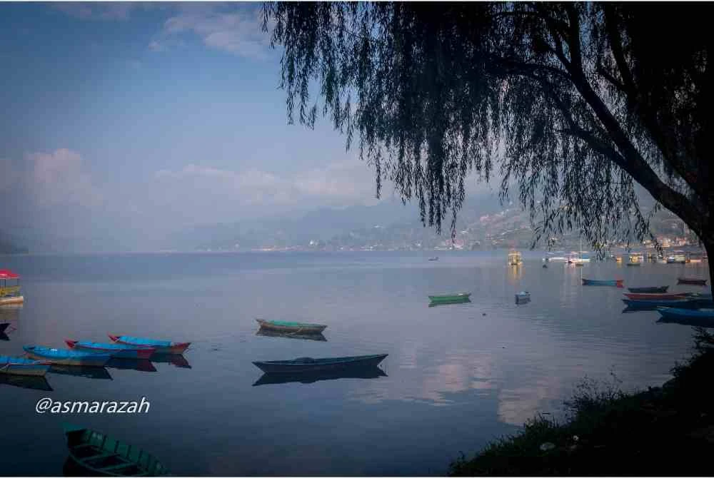 Pemandangan sekitar bandar Pokhara.