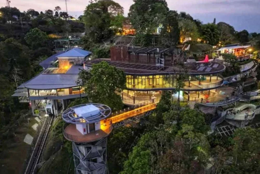 Bukit Bendera antara lokasi pelancongan popular di Pulau Pinang.