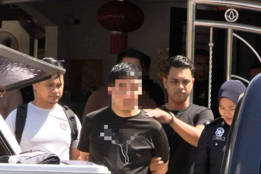 Suspek ditahan bagi membantu siasatan.