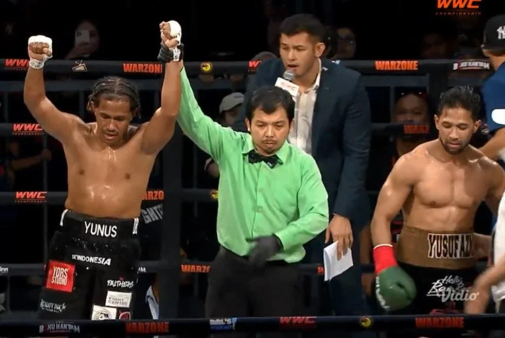 Yunus diisytihar menang menerusi tecnical knockout sekali gus kemenangan sulungnya di bumi Malaysia.