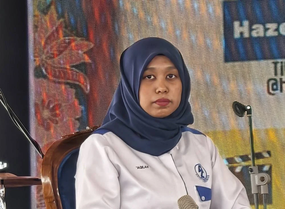 NUR AQILAH