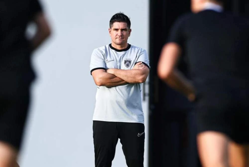 Munoz tuntut aksi terbaik pemain. - Foto Johor Southern Tigers