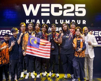 Pasukan Malaysia menjuarai pertandingan World Esport Championship Mobile Legend 2025. FOTO: BERNAMA