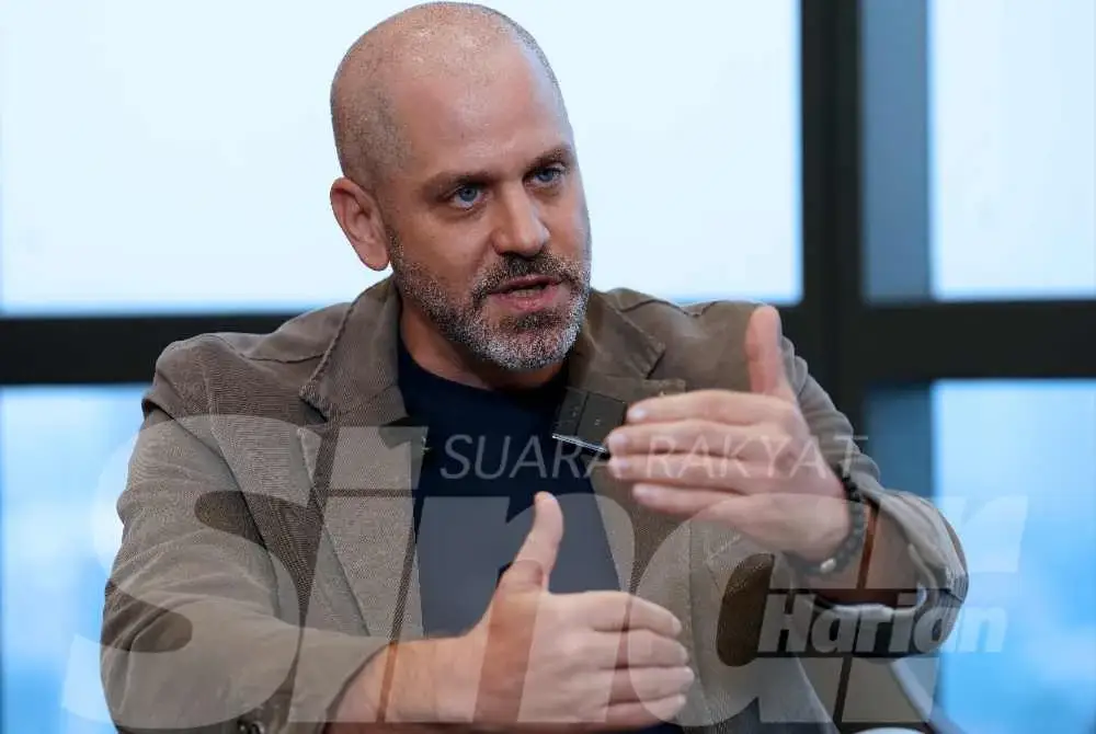 Tindaro berkongsi aspirasi lima tahun Siemens Malaysia untuk mempercepatkan pendigitalan PMKS serta memperluas teknologi industri negara. Foto Sinar Harian - ROSLI TALIB