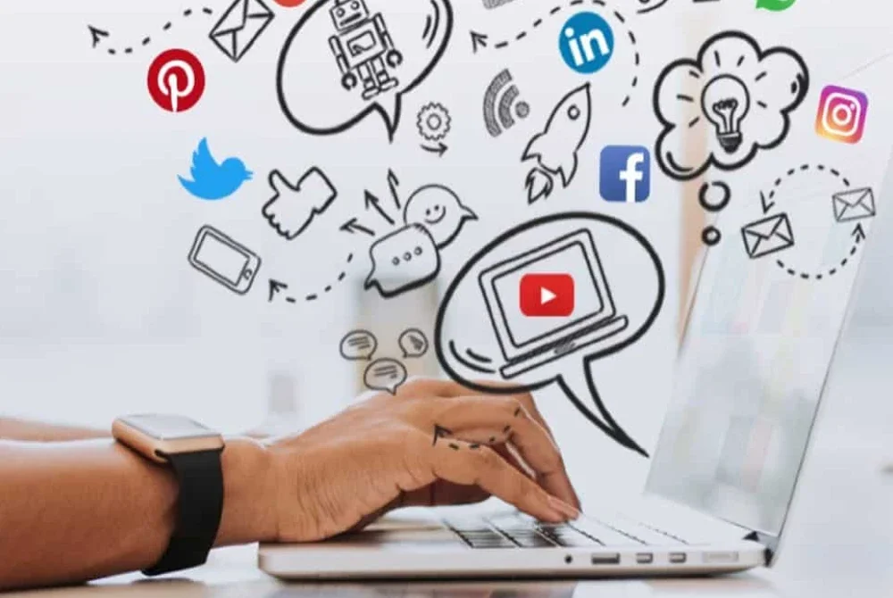 Negara di seluruh dunia sedang melaksanakan sekatan berasaskan umur atau syarat ketat mendapatkan kebenaran ibu bapa bagi golongan bawah umur. Gambar hiasan 