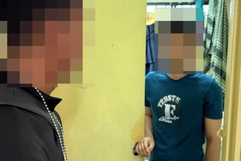 Sindiket dipercayai aktif sejak enam bulan lalu.