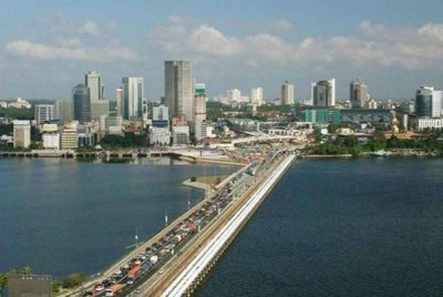 Isu air Malaysia–Singapura juga dibentuk oleh pelbagai sudut pandangan. Gambar hiasan. 